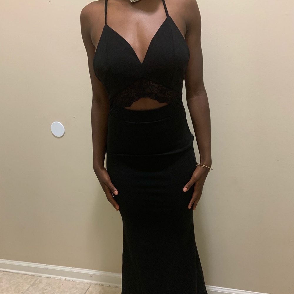 Maxi black dress ✨